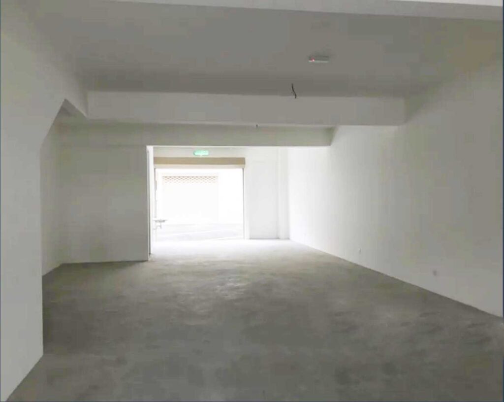 Rimbayu shop for sale