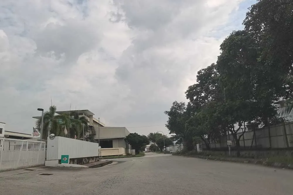 Bukit Kemuning factory for sale