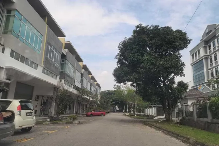 seksyen 33 terrace factory